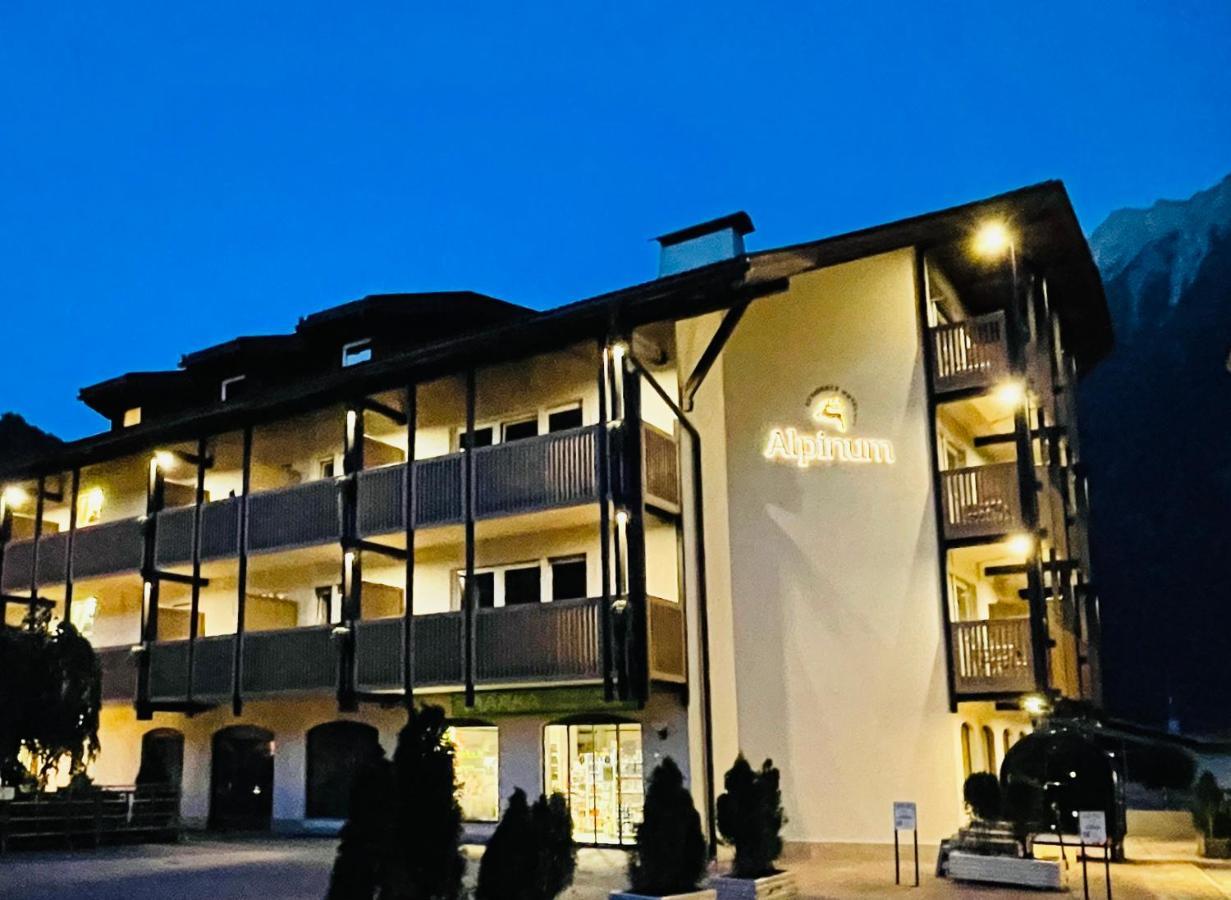 Residence Hotel Alpinum カンポ・トゥーレス エクステリア 写真