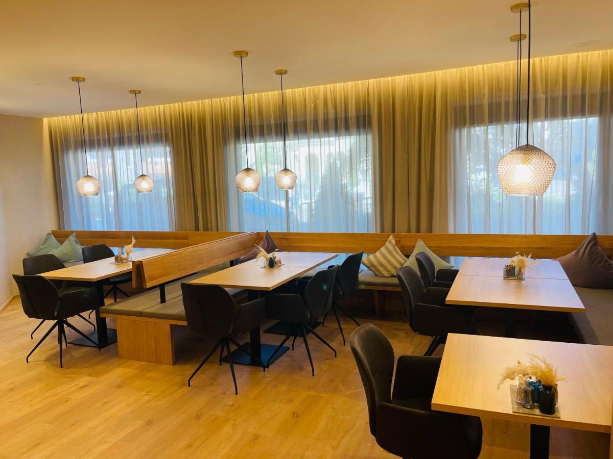 Residence Hotel Alpinum カンポ・トゥーレス エクステリア 写真