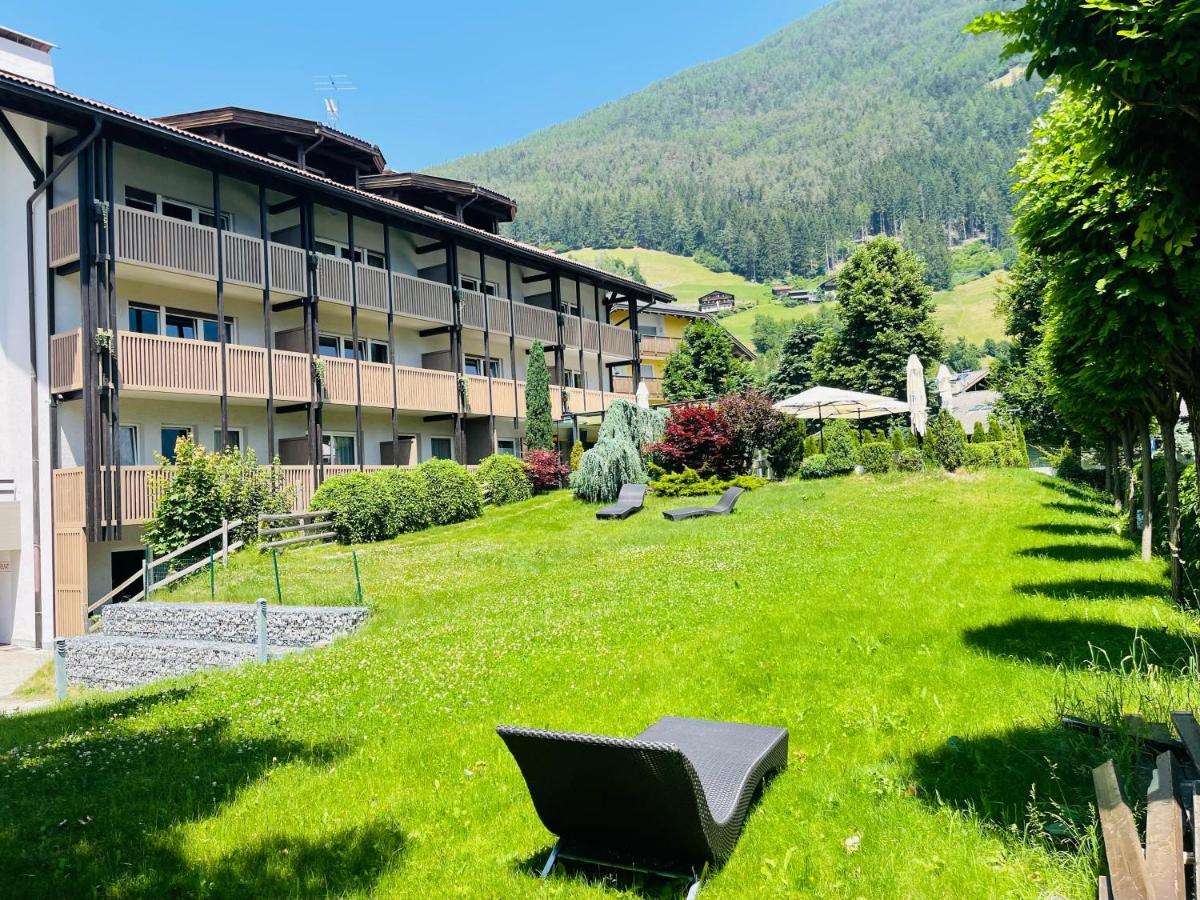 Residence Hotel Alpinum カンポ・トゥーレス エクステリア 写真