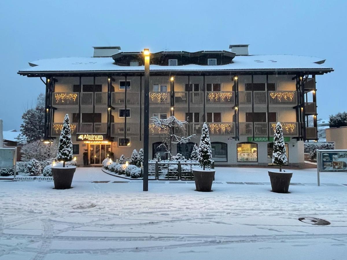 Residence Hotel Alpinum カンポ・トゥーレス エクステリア 写真