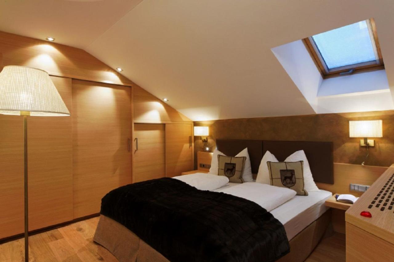 Residence Hotel Alpinum カンポ・トゥーレス エクステリア 写真