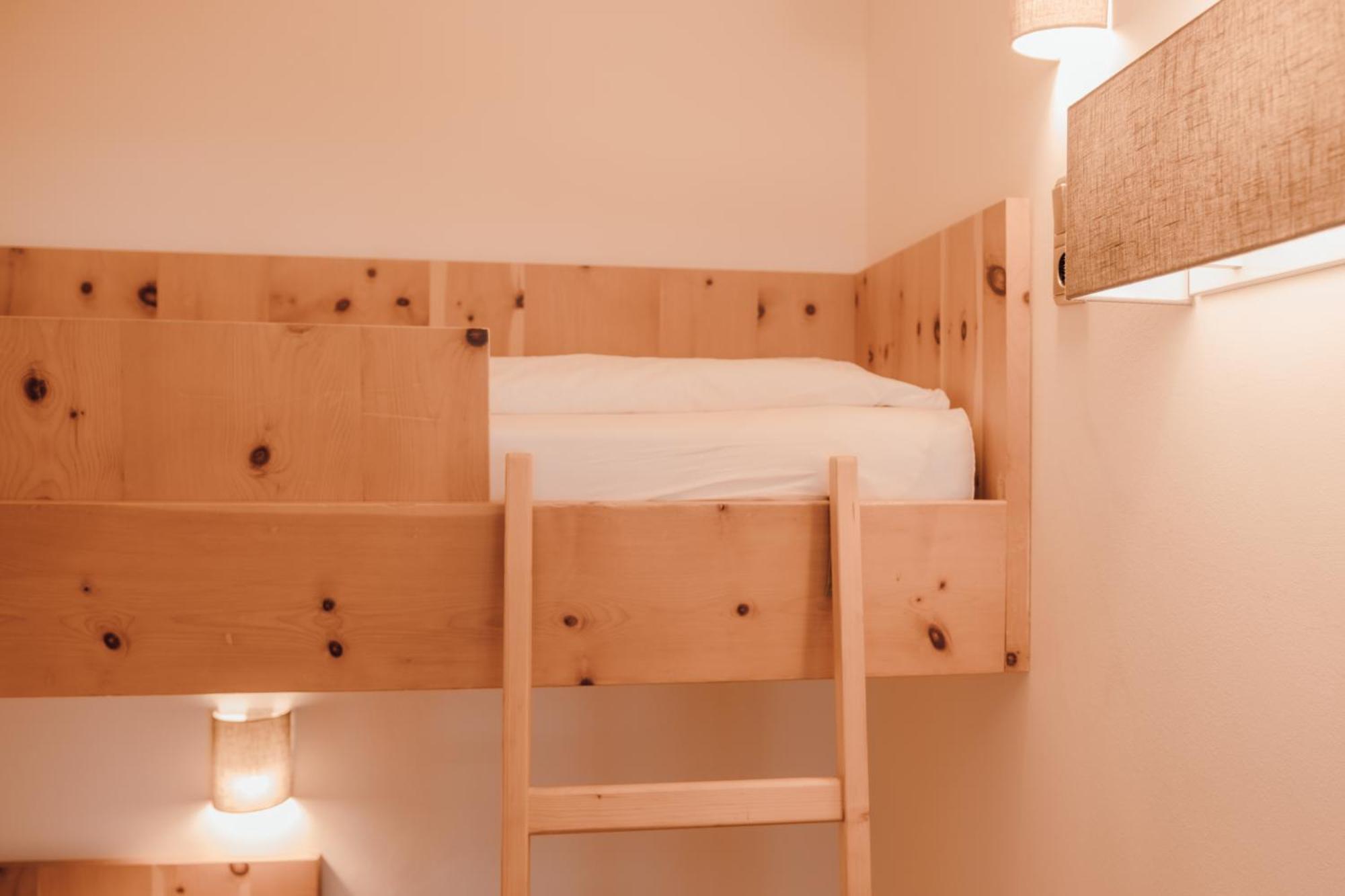 Residence Hotel Alpinum カンポ・トゥーレス エクステリア 写真