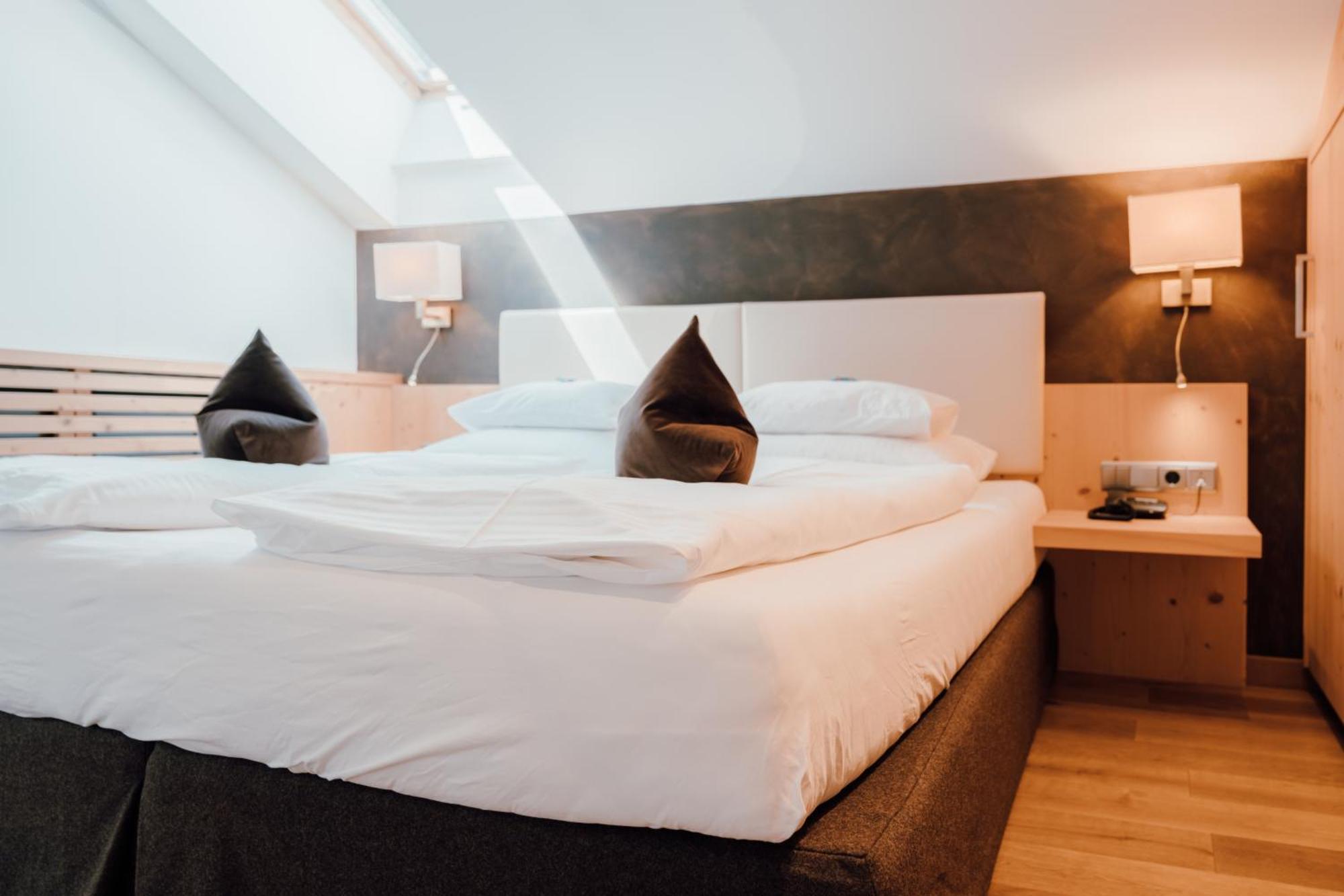Residence Hotel Alpinum カンポ・トゥーレス エクステリア 写真
